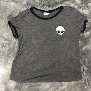 TINY ALIEN HEAD GRAY GRAPHIC TEE